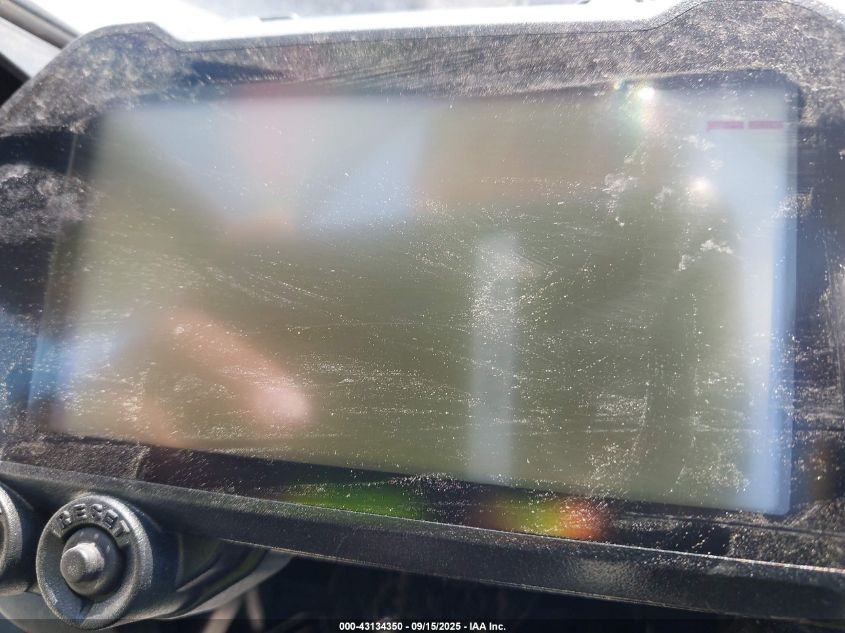 2024 Yamaha Yzfr3 A VIN: MH3RH18Y3RK016163 Lot: 43134350