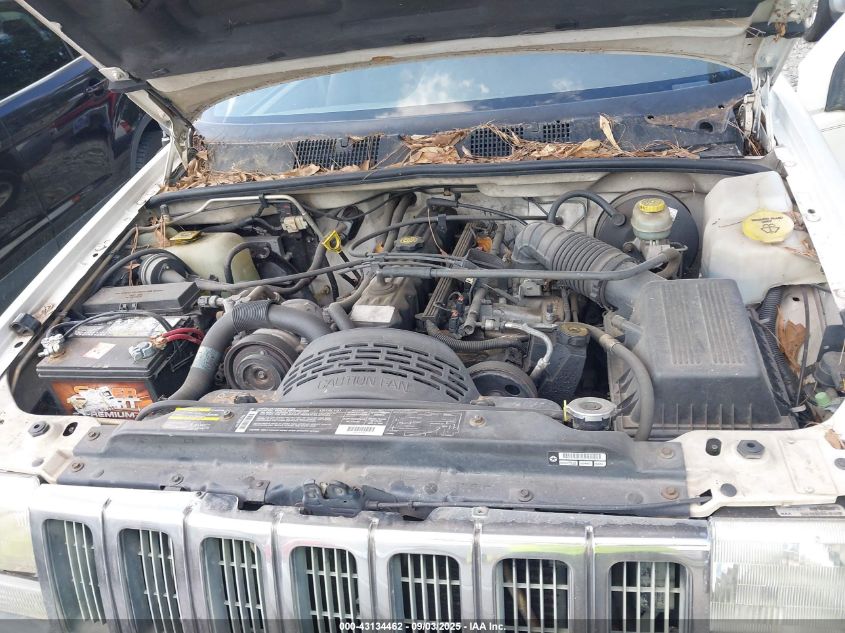 1998 Jeep Grand Cherokee Laredo VIN: 1J4FX58S9WC358238 Lot: 43134462