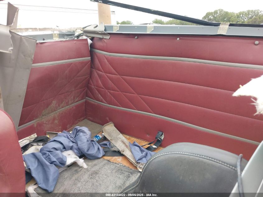 2002 International 9200 9200I VIN: 3HSCEAXR52N049639 Lot: 43134522