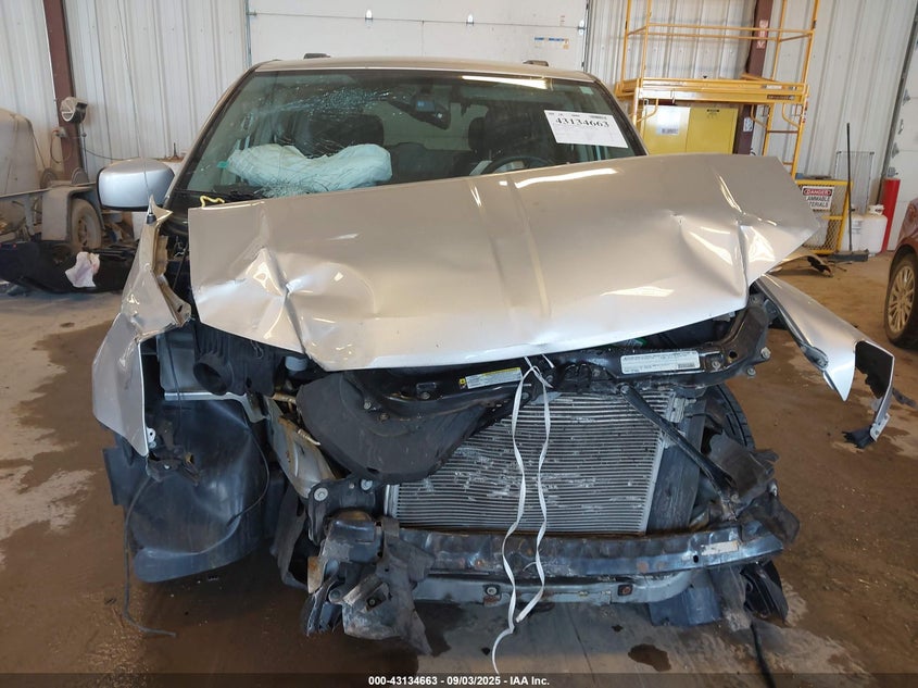 2011 Chrysler Town & Country Touring VIN: 2A4RR5DG6BR716177 Lot: 43134663