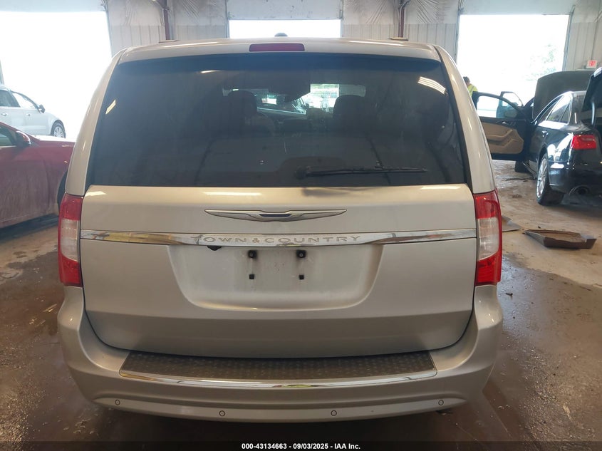 2011 Chrysler Town & Country Touring VIN: 2A4RR5DG6BR716177 Lot: 43134663