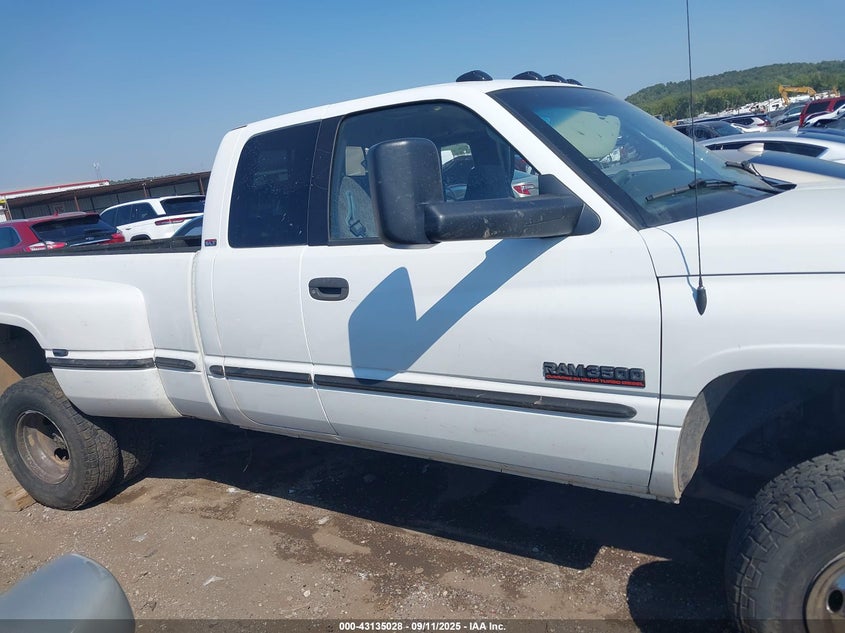 1999 Dodge Ram 3500 St VIN: 1B7MF3366XJ566489 Lot: 43135028