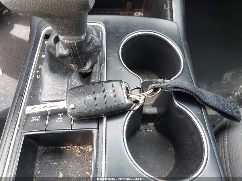 2020 Kia Sorento 3.3L Lx VIN: 5XYPGDA53LG647776 Lot: 43135067