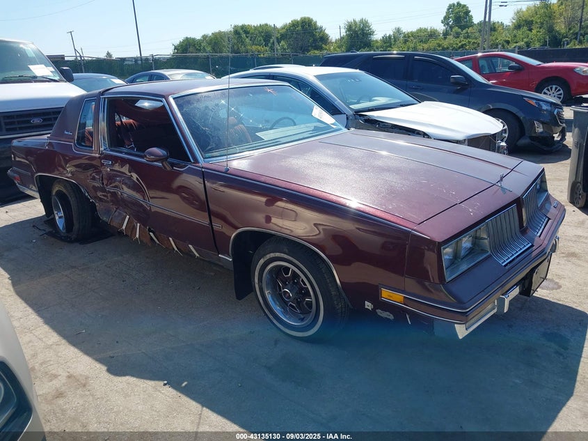 1G3AR47A4EM461329 1984 Oldsmobile Cutlass Supreme auction photo 1