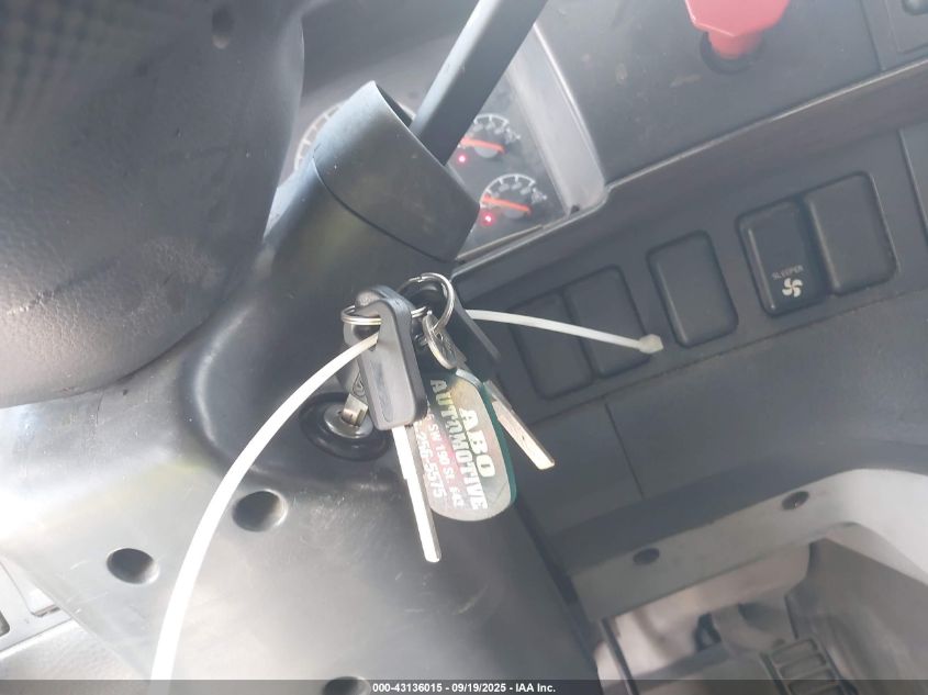 2007 Volvo Vn Vnl VIN: 4V4NC9TGX7N440576 Lot: 43136015