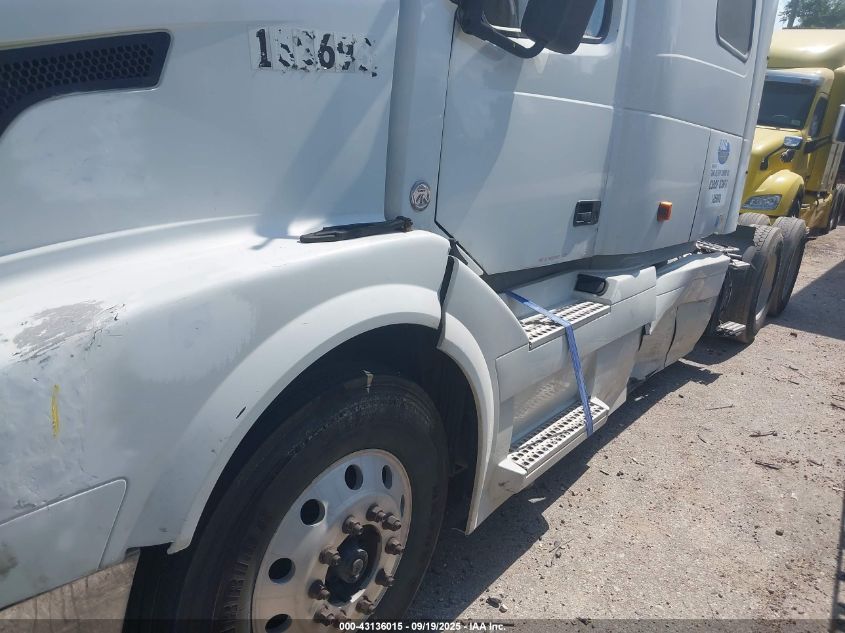 2007 Volvo Vn Vnl VIN: 4V4NC9TGX7N440576 Lot: 43136015