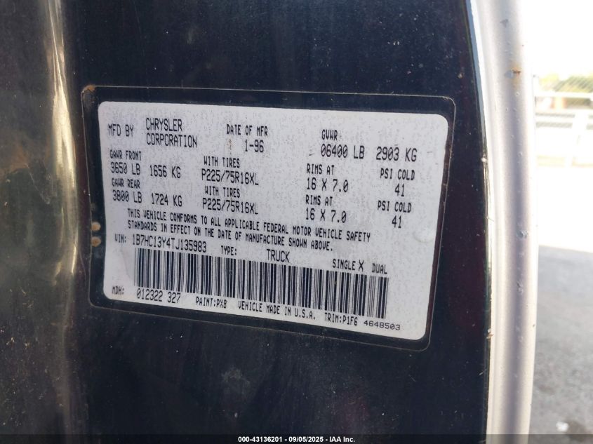 1996 Dodge Ram 1500 VIN: 1B7HC13Y4TJ135983 Lot: 43136201