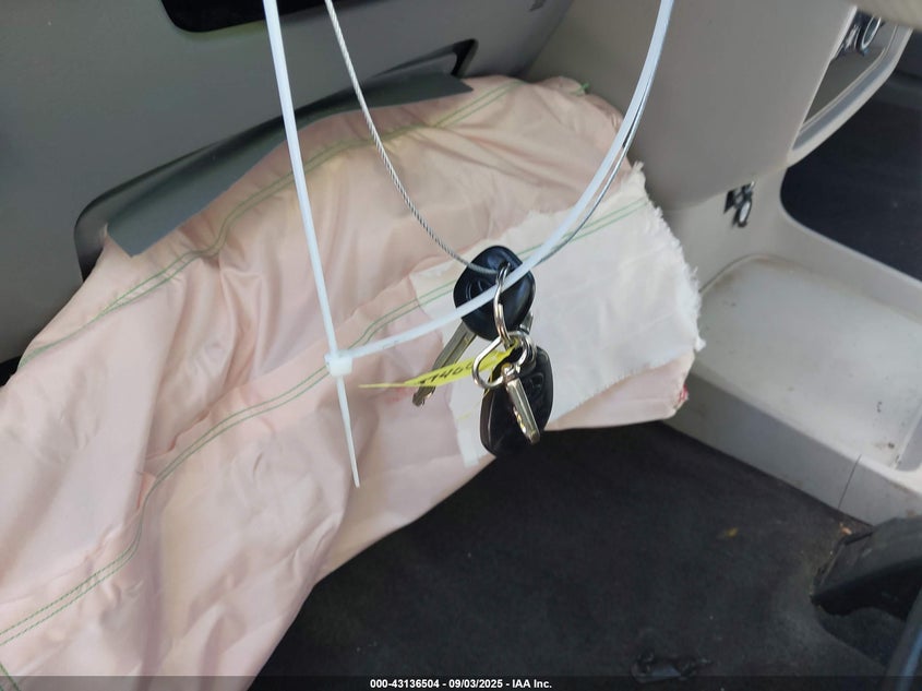 2012 Toyota Sienna Se 8 Passenger VIN: 5TDXK3DC5CS232979 Lot: 43136504