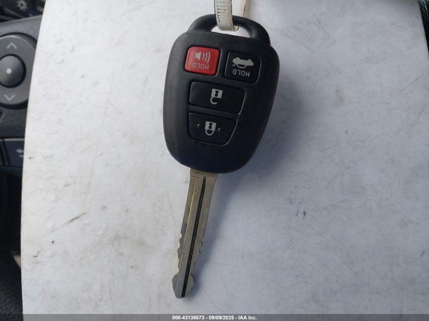 2016 Toyota Corolla Le VIN: 2T1BURHE2GC583432 Lot: 43136573