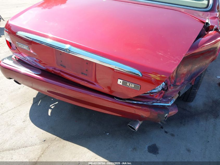 1998 Jaguar Xj8 VIN: SAJHX124XWC812886 Lot: 43136704