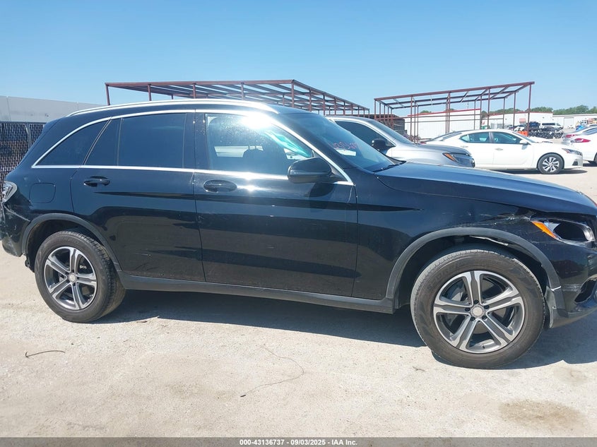 2016 MERCEDES-BENZ GLC 300 - WDC0G4JB2GF030878