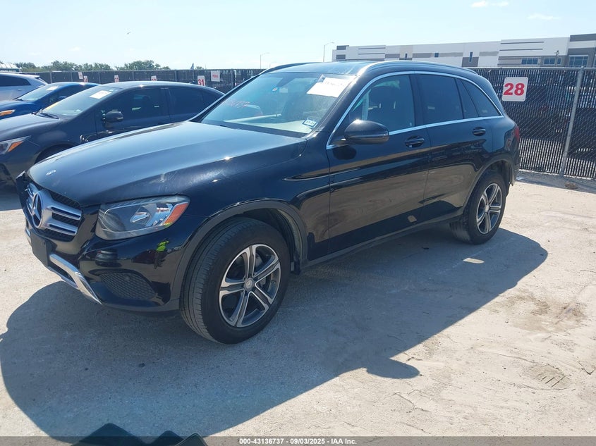 2016 MERCEDES-BENZ GLC 300 - WDC0G4JB2GF030878