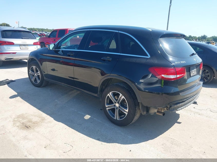 2016 MERCEDES-BENZ GLC 300 - WDC0G4JB2GF030878