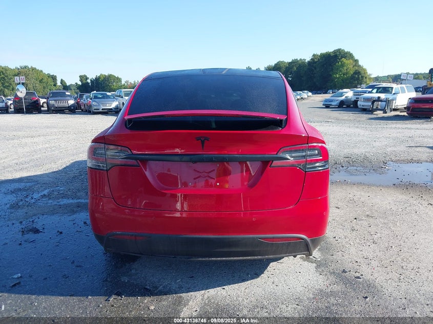 2018 Tesla Model X 100D/75D/P100D VIN: 5YJXCBE28JF112916 Lot: 43136746