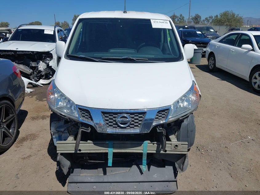 2017 NISSAN NV200 SV 3N6CM0KN9HK707058