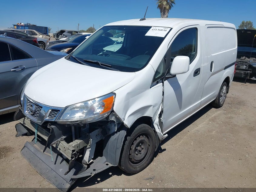 2017 NISSAN NV200 SV 3N6CM0KN9HK707058