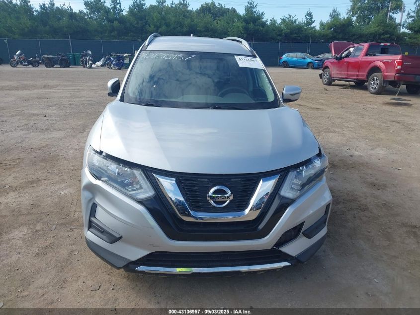 2017 Nissan Rogue S VIN: 5N1AT2MV4HC811786 Lot: 43136957