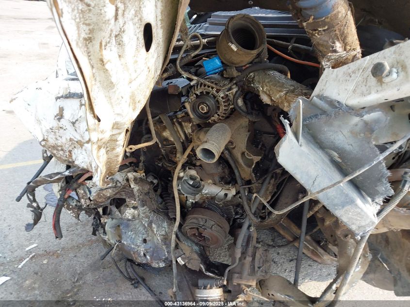 2000 Ford F-350 Lariat/Xl/Xlt VIN: 1FTSW31F1YEC07443 Lot: 43136964