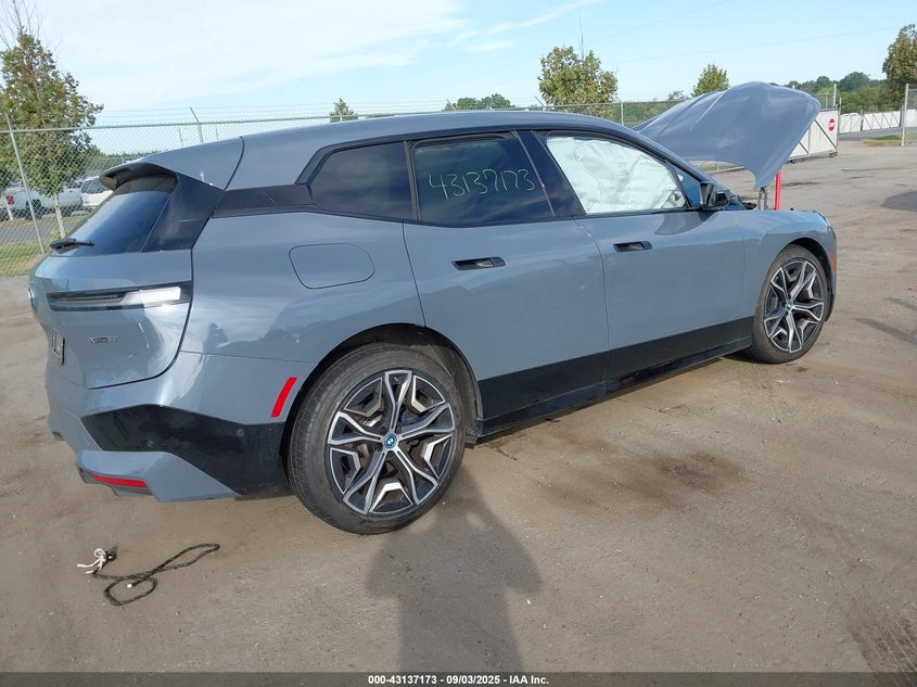 2024 BMW IX XDRIVE50 - WB523CF09RCN25669