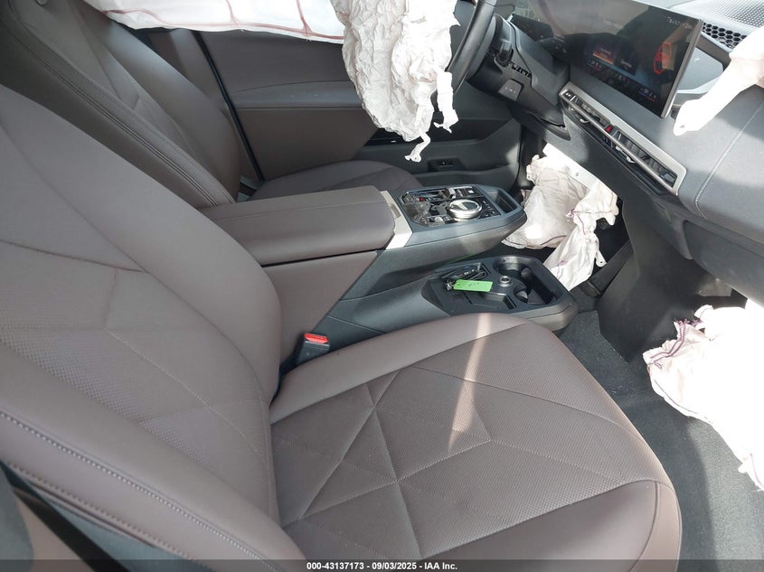 2024 BMW IX XDRIVE50 - WB523CF09RCN25669