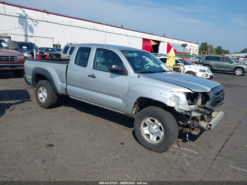 TOYOTA TACOMA
