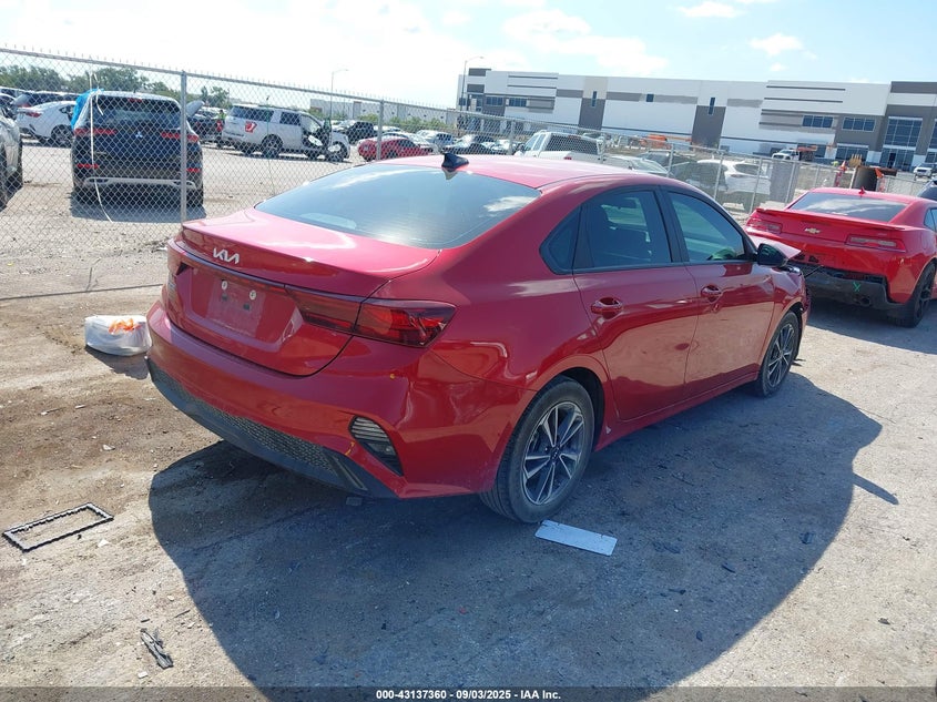 3KPF24AD4RE794454 2024 KIA FORTE photo no. 4