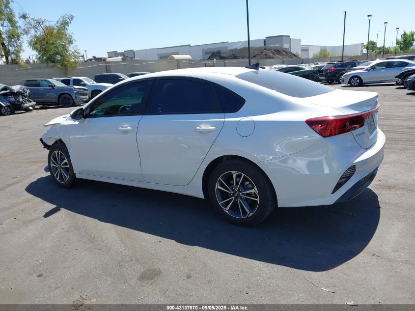 2024 Kia Forte Lxs VIN: 3KPF24AD3RE795692 Lot: 43137570