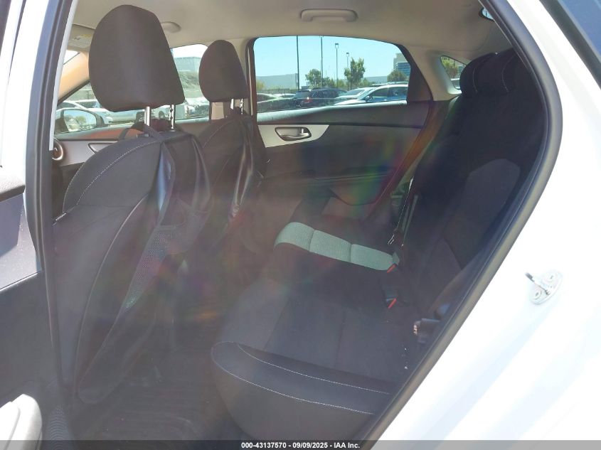 2024 Kia Forte Lxs VIN: 3KPF24AD3RE795692 Lot: 43137570