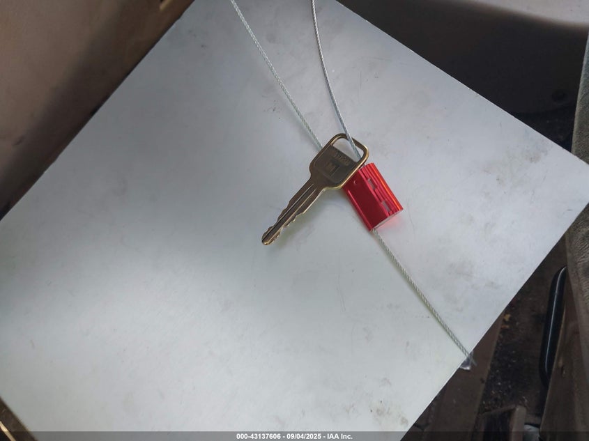 2000 Isuzu Trooper Limited/Ls/S VIN: JACDJ58X0Y7J15910 Lot: 43137606