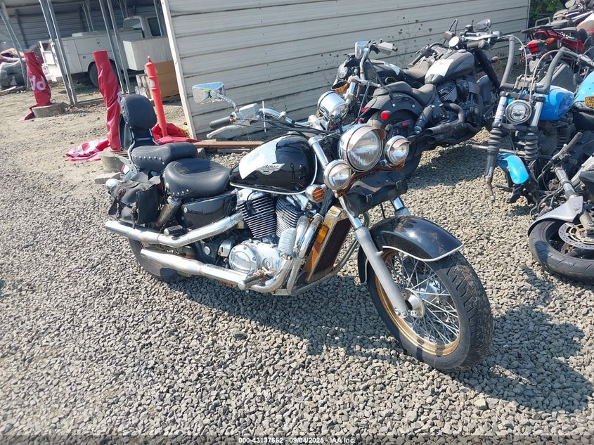 1HFSC3208TA104707 1996 Honda Vt1100 C2 auction photo 1