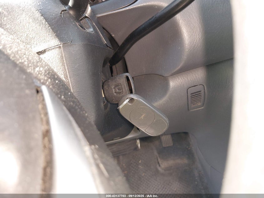 2003 Honda Pilot Ex VIN: 2HKYF18443H520885 Lot: 43137703