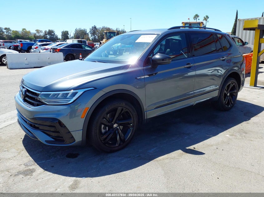 2023 Volkswagen Tiguan 2.0T Se R-Line Black grey other gasoline 3VVCB7AX6PM025036 photo #3