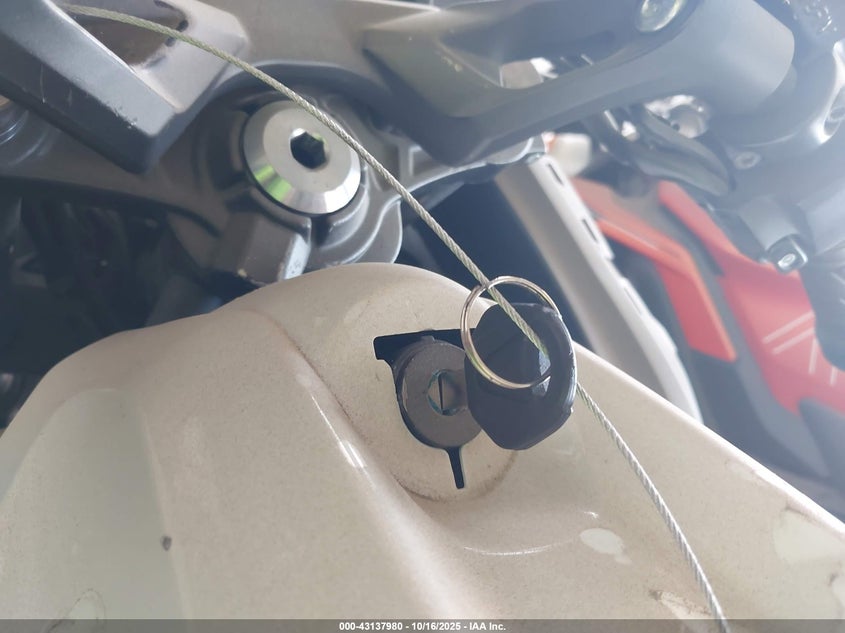 2022 KAWASAKI EX650 N - ML5EXEN15NDA60322