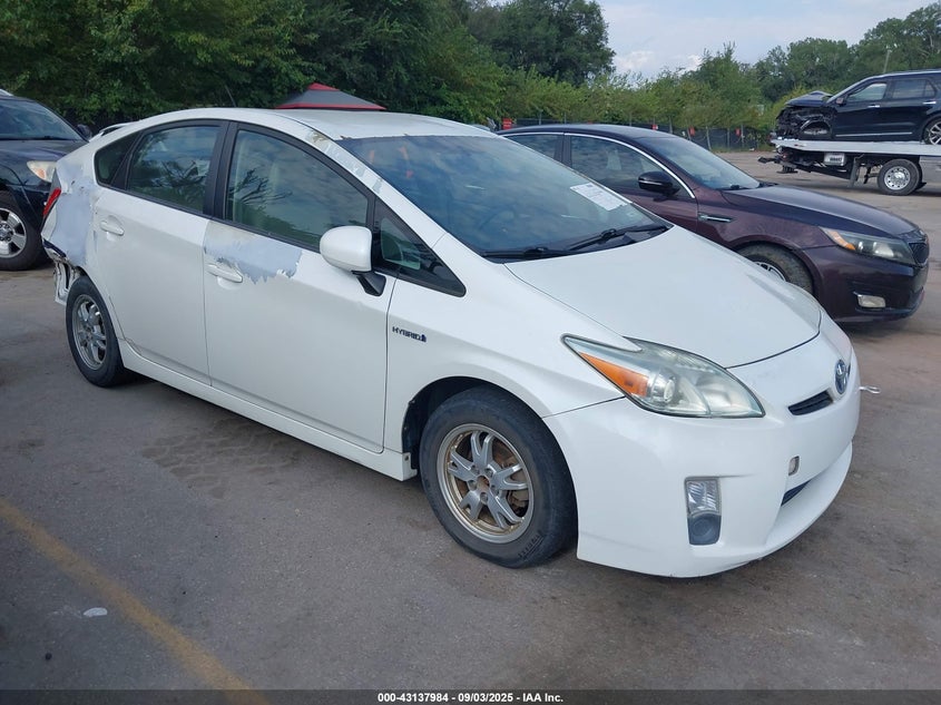 TOYOTA PRIUS II