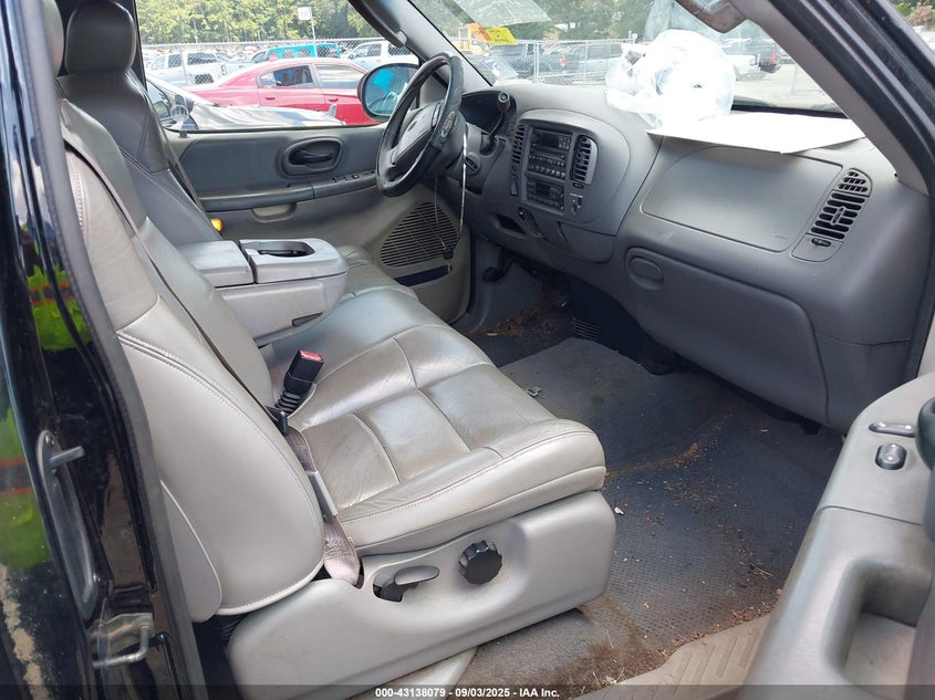 1FTRX18L72NB71289 2002 FORD F-150 photo no. 5