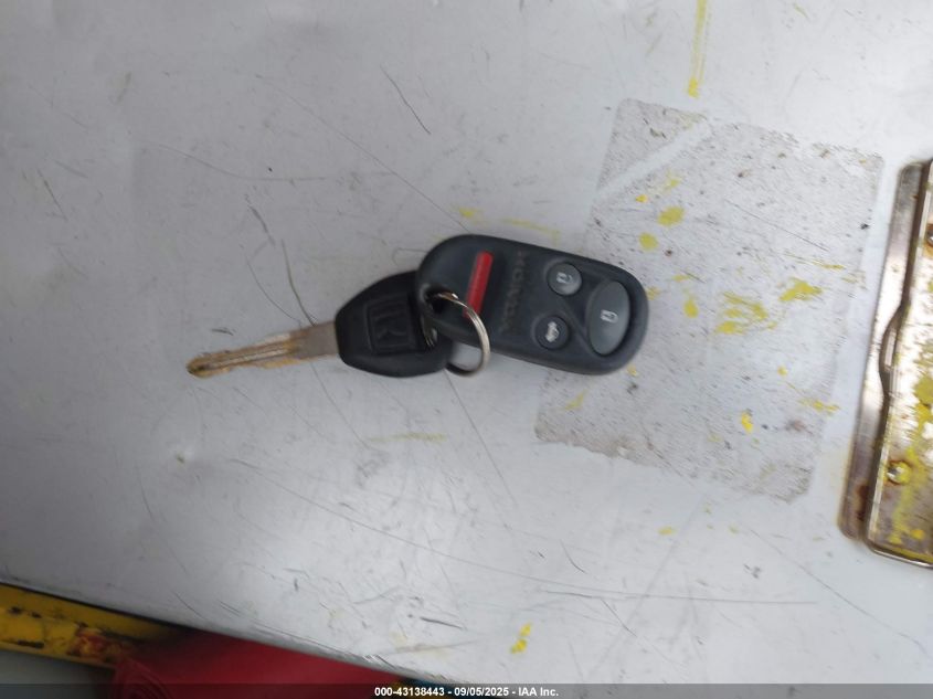 2000 Honda Accord 3.0 Ex VIN: 1HGCG1655YA040776 Lot: 43138443