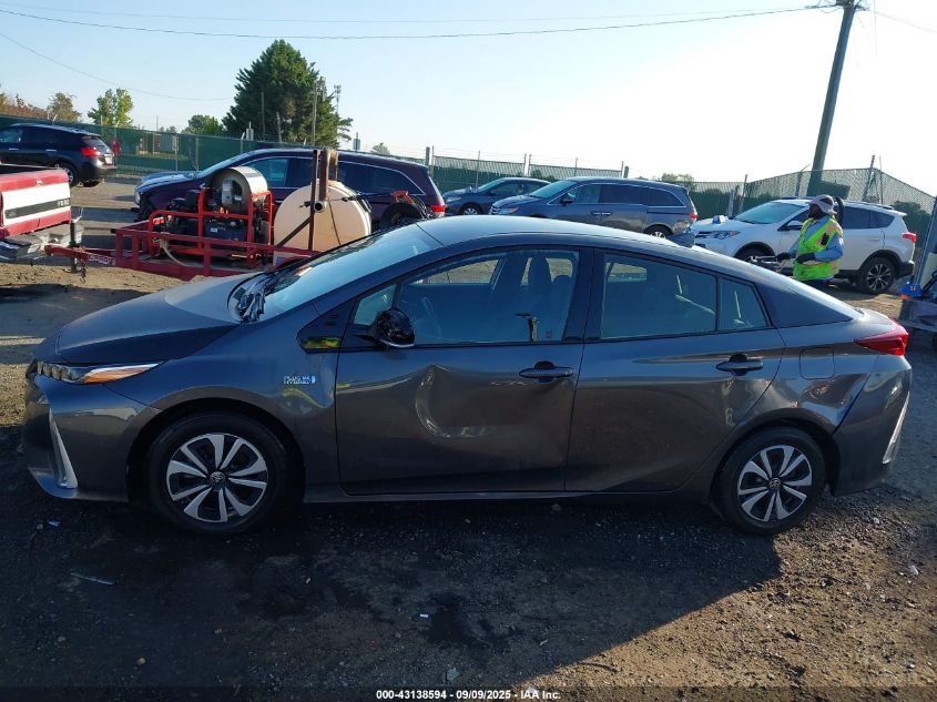 2017 Toyota Prius Prime Plus VIN: JTDKARFP0H3004767 Lot: 43138594