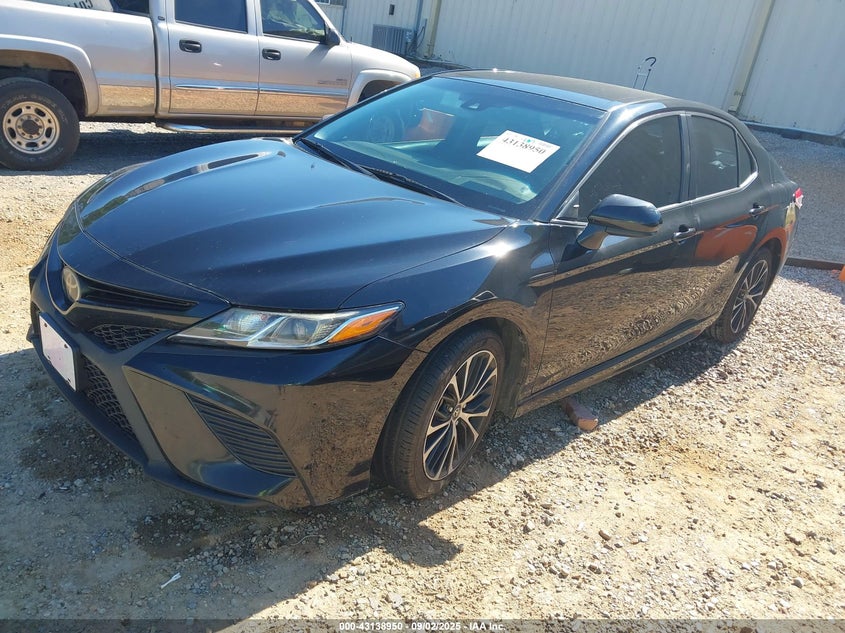 2018 TOYOTA CAMRY SE - 4T1B11HK7JU064530