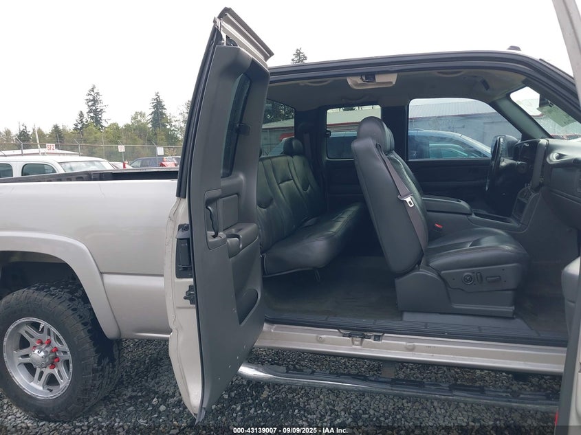 2004 Chevrolet Silverado 2500Hd Lt VIN: 1GCHK29114E183017 Lot: 43139007