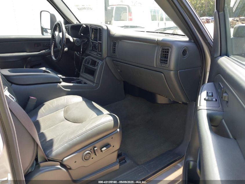 2005 GMC Sierra 3500 Slt VIN: 1GTJK332X5F905198 Lot: 43139168