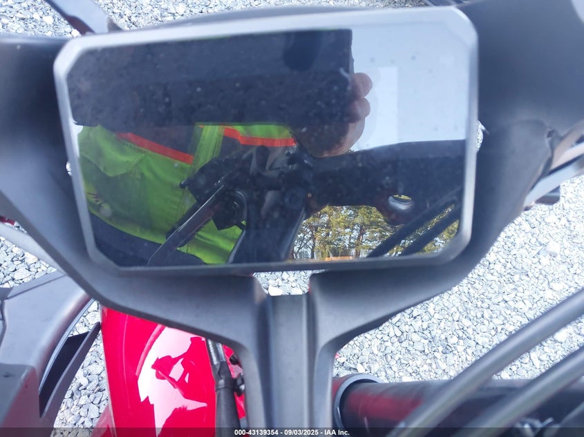 2024 HONDA CBR650 R - MLHRH1551R5001276