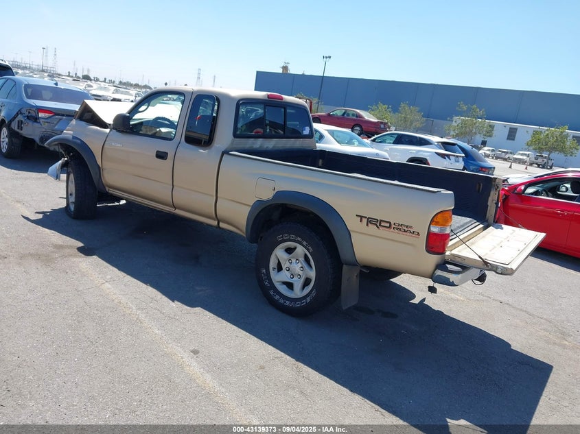 5TESN92NX2Z137733 2002 TOYOTA TACOMA photo no. 3
