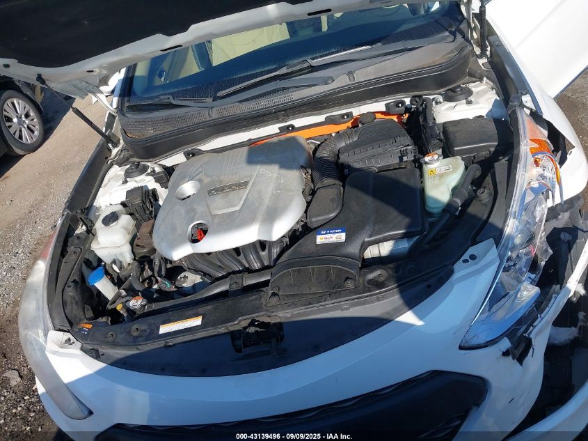 2015 Hyundai Sonata Hybrid VIN: KMHEC4A43FA119911 Lot: 43139496