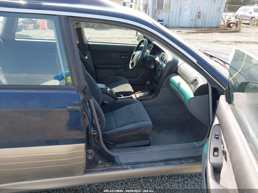 4S3BH665917612469 2001 SUBARU OUTBACK photo no. 5