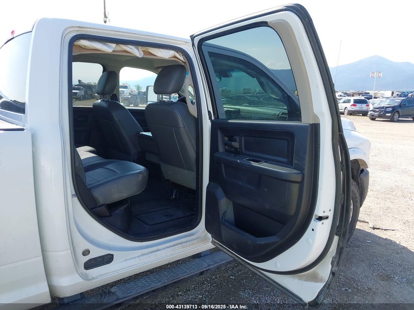 2015 Ram 3500 Tradesman VIN: 3C63R3GL4FG534215 Lot: 43139713