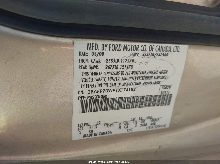 2000 Ford Crown Victoria VIN: 2FAFP73W9YX174182 Lot: 43139900