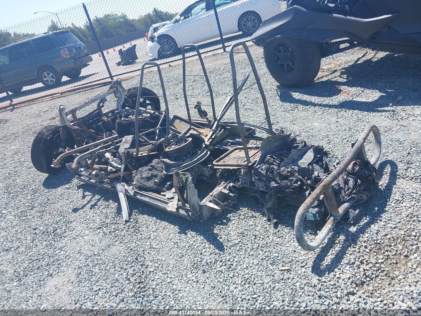 2022 Global Electric Motors E4 black sedan electric 52CG4AEAXN5023784 photo #4