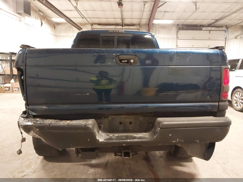 2002 Dodge Ram 2500 VIN: 3B7KF23652M284406 Lot: 43140117