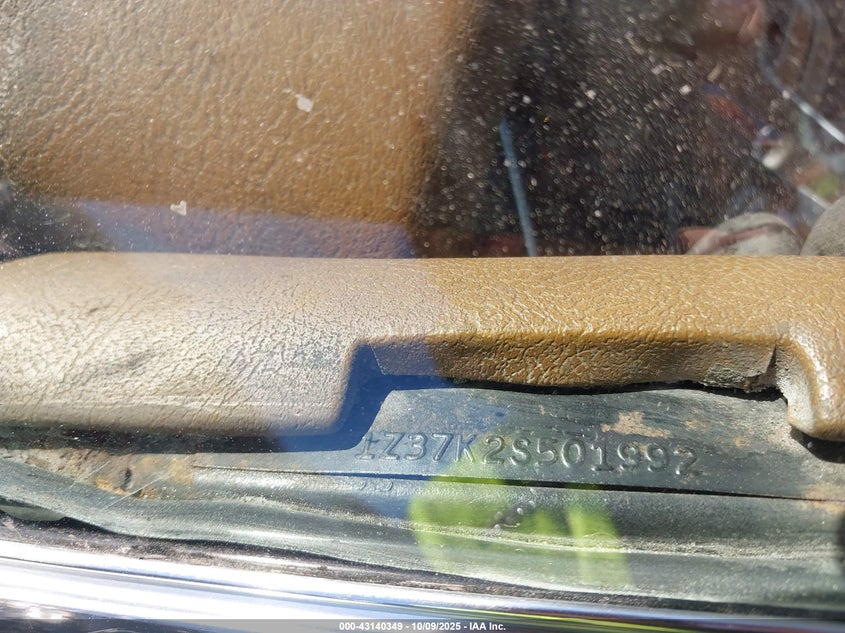 1972 Chevrolet Corvette VIN: 000001Z37KS501992 Lot: 43140349