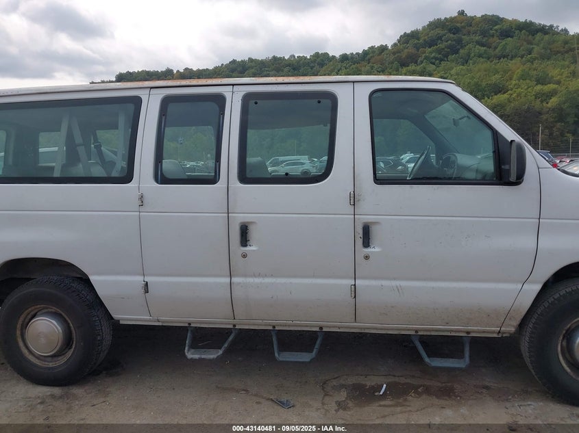 1999 Ford E-350 Super Duty Xl/Xlt VIN: 1FBSS31LXXHA10242 Lot: 43140481